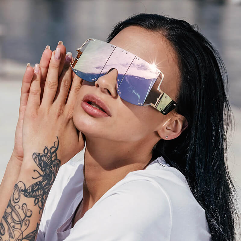 Cyber Girl napszemüveg